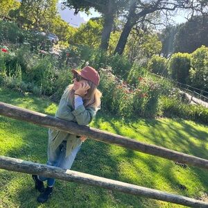 Meet your Posher, Isabella